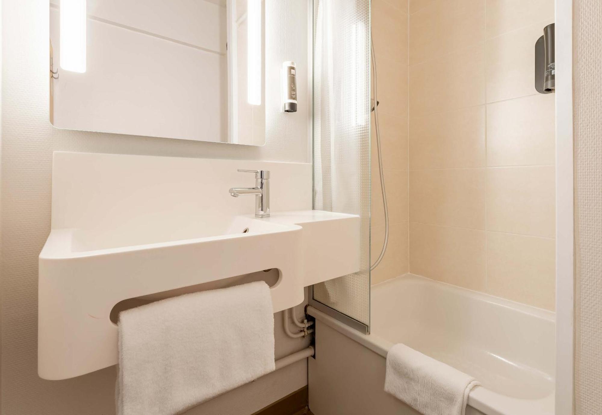 B&B Hotel Douai Parc Des Expos Cuincy Екстериор снимка